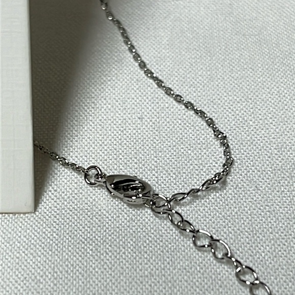 Starfish Necklace & Earrings Set - Picture 6 of 9